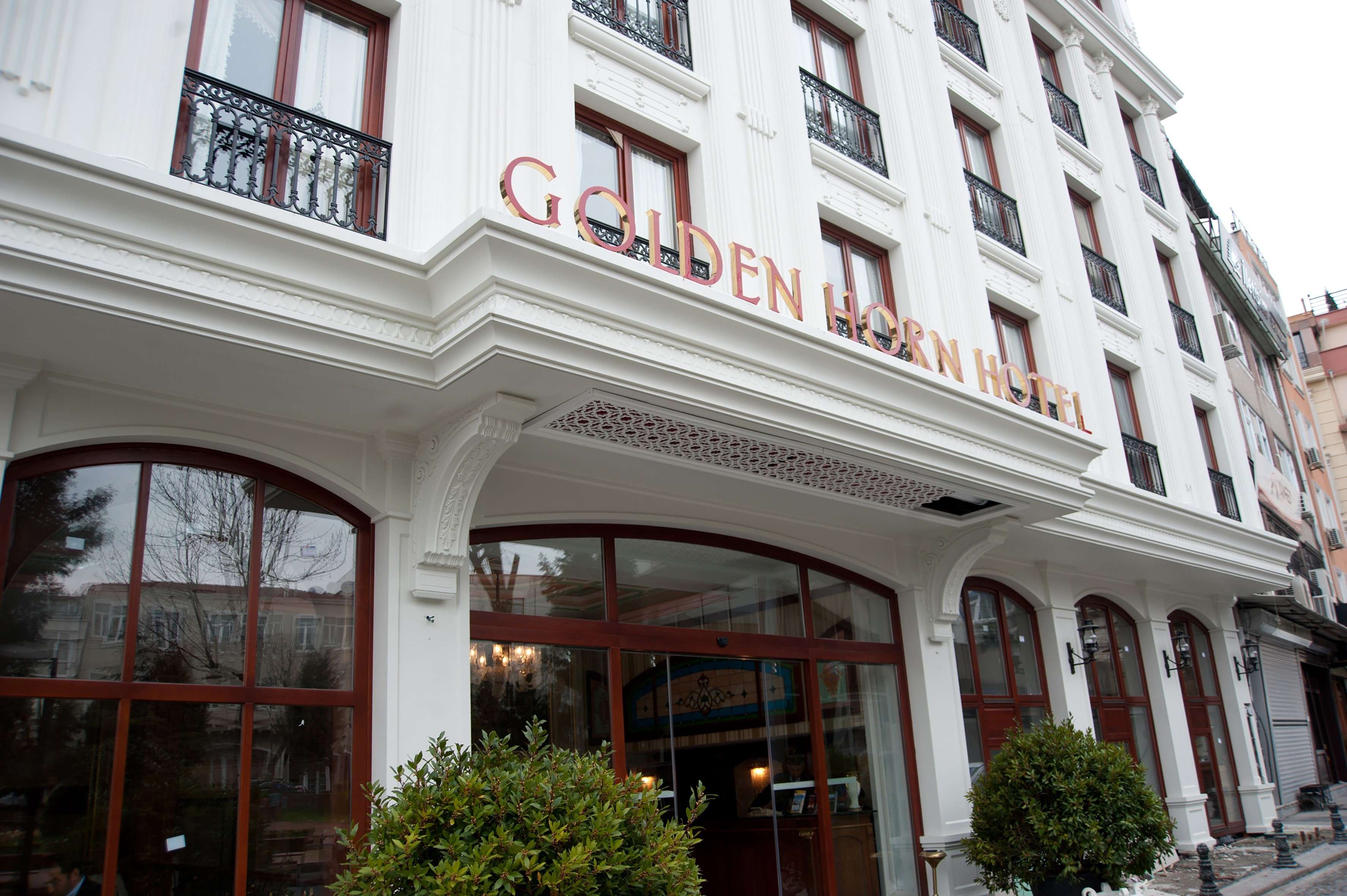 Fibrobeton Golden Horn Otel