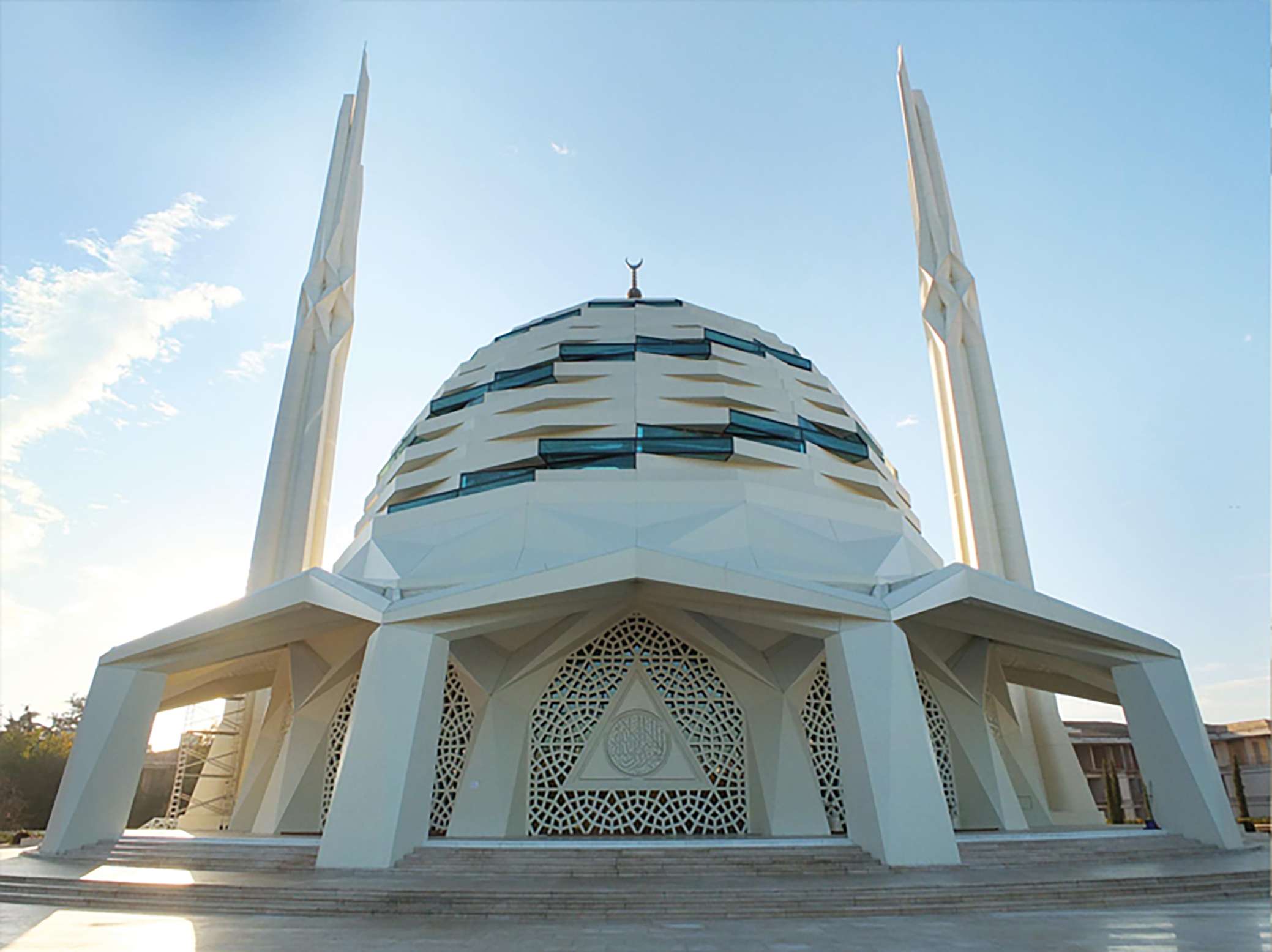 Fibrobeton Marmara Üniversitesi İlahiyat Fakültesi Camii, Altunizade